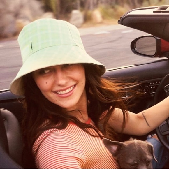 Lack of Color NWT Devon Lee Carlson Collaboration Green Plaid/Beige Bucket Hat - Picture 2 of 15